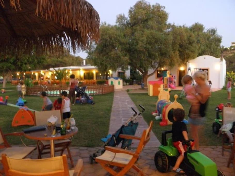 Olive Tree Farm 200M From The Beach Episkopi-Chania Екстериор снимка