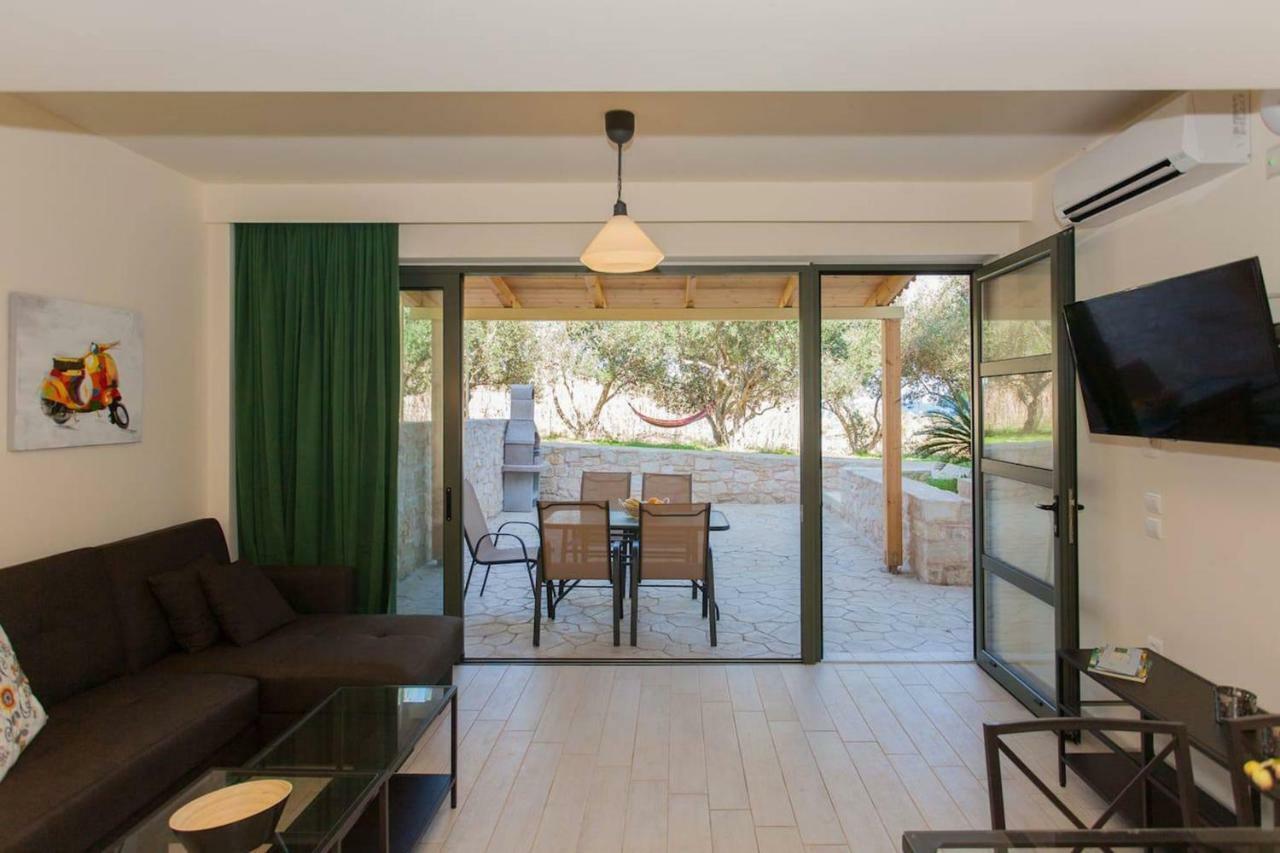 Olive Tree Farm 200M From The Beach Episkopi-Chania Екстериор снимка