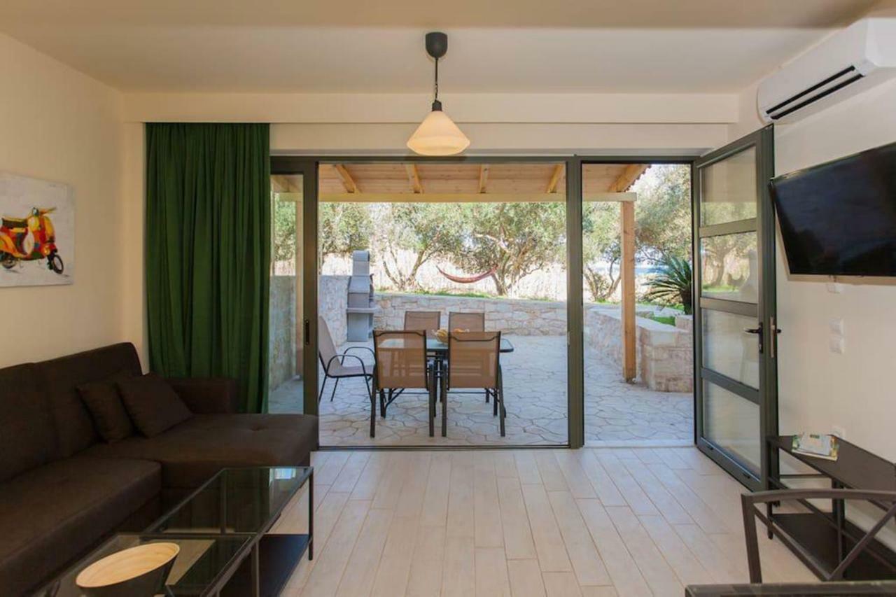 Olive Tree Farm 200M From The Beach Episkopi-Chania Екстериор снимка